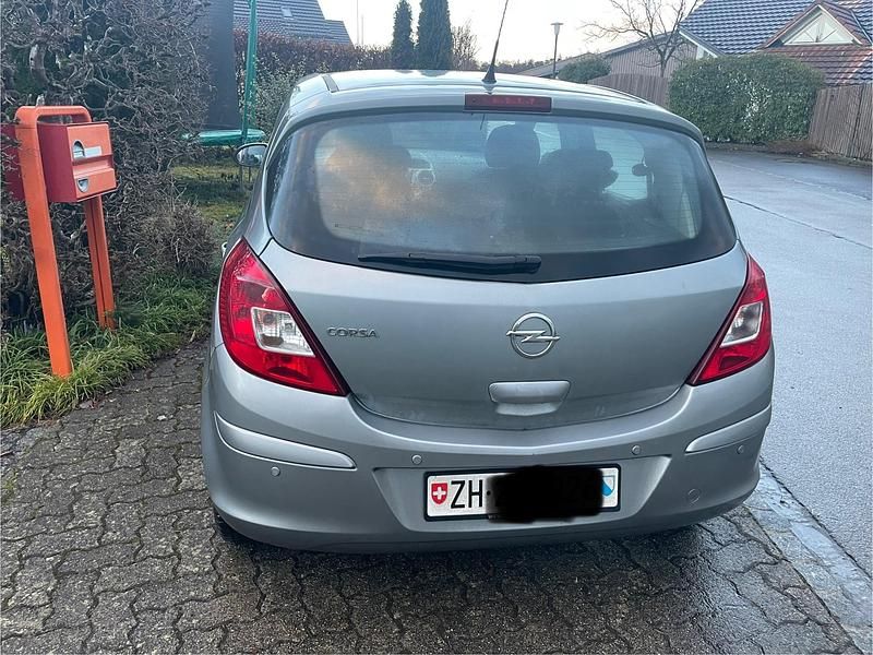 Gebraucht Opel Corsa Enjoy 100 PS (73 kW) 2011 Kleinwagen
