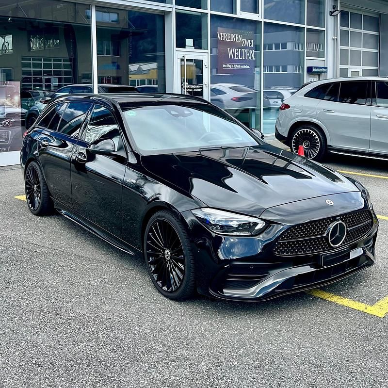 Gebraucht Mercedes C300e AMG line 258 PS (189 kW) 2022