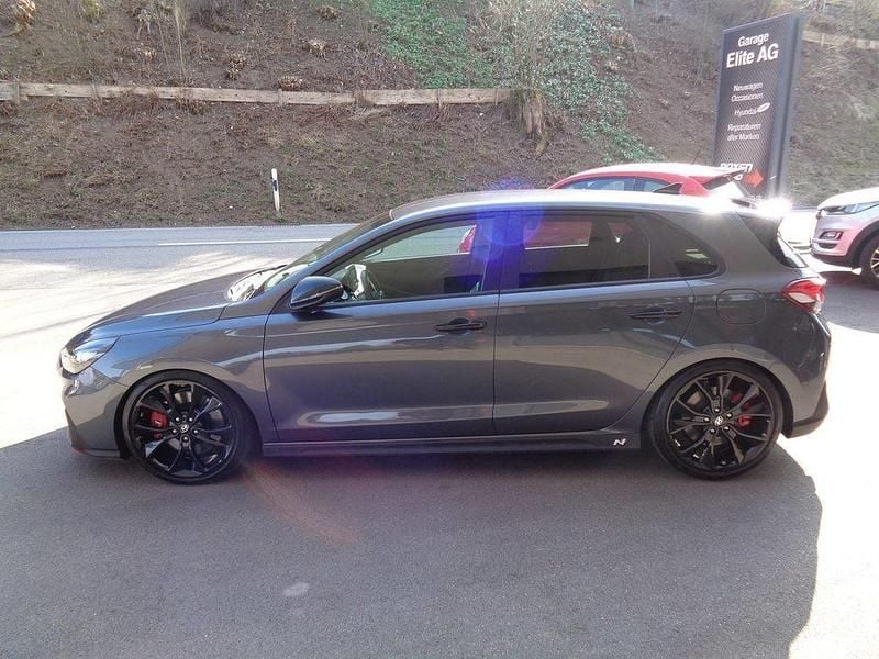 Gebraucht Hyundai i30 275 PS (202 kW) 2019 Limousine