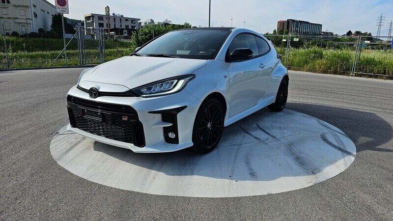 Gebraucht Toyota Yaris Sport 261 PS (191 kW) 2023