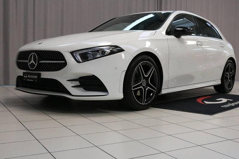 Gebraucht Mercedes A180 AMG line 136 PS (100 kW) 2021 Weiss Limousine