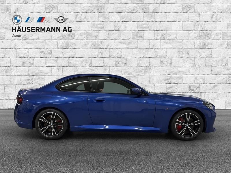 Gebraucht BMW 220 M Sport 184 PS (135 kW) 2024 Blau Coupé