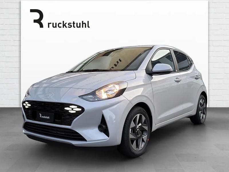 Grün Neu 2025 Hyundai i10 Kleinwagen | CHF 23’750 (Etwas zu teuer) - Bild 1/4