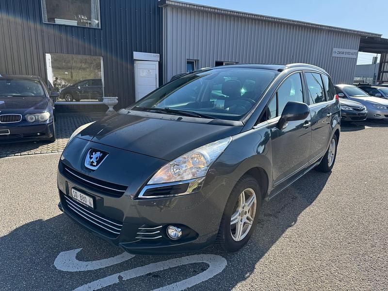 Gebraucht Peugeot 5008 156 PS (114 kW) 2013 Van / Kleinbus