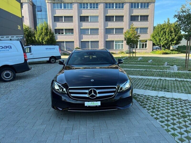 Gebraucht Mercedes E200 Avantgarde 184 PS (135 kW) 2017 Schwarz Kombi