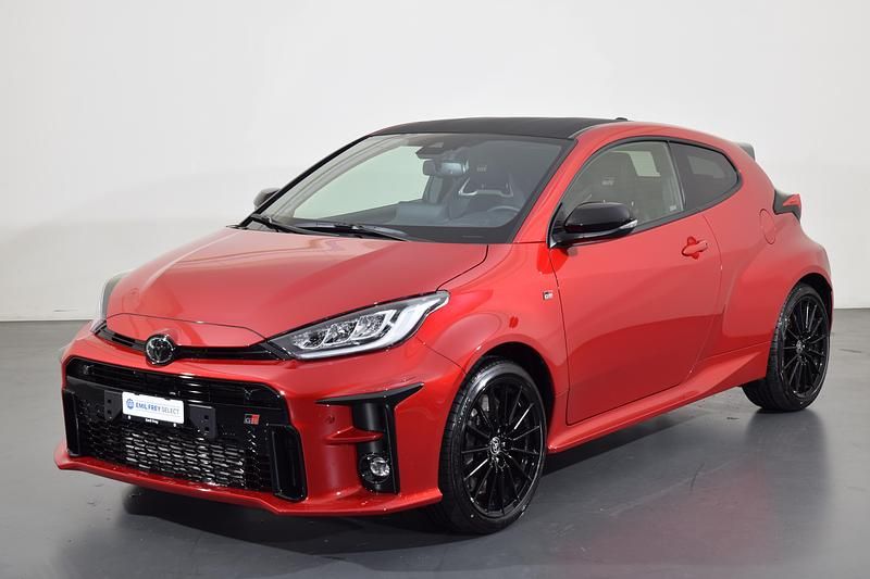Gebraucht Toyota Yaris Sport 261 PS (191 kW) 2024 Rot Limousine