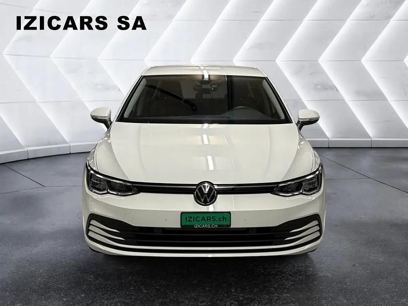 Gebraucht VW Golf VIII Life 130 PS (95 kW) 2025 Weiss
