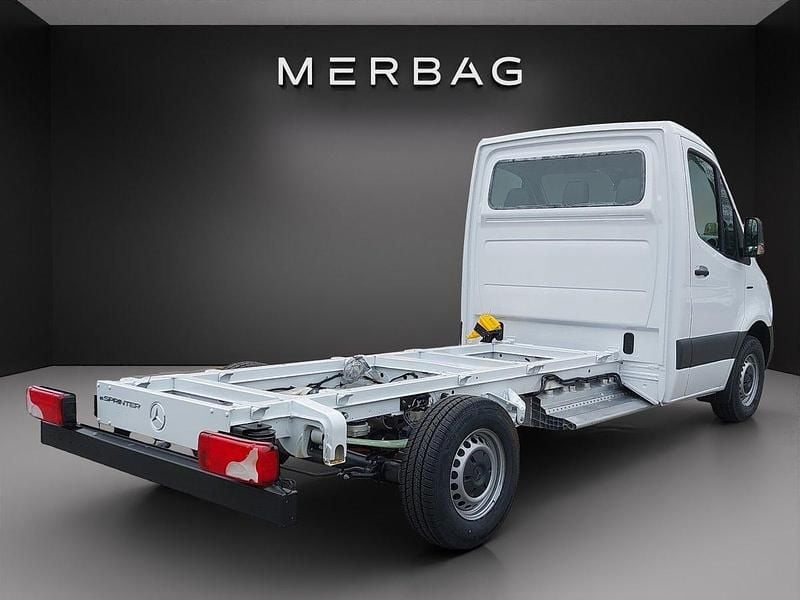 Neu Mercedes E-Sprinter 150 kW (204 PS) 2025 Weiss Van