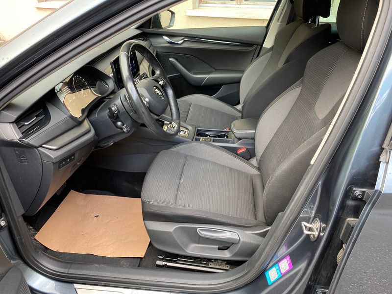 Gebraucht Skoda Octavia Ambition 150 PS (110 kW) 2021 Kombi