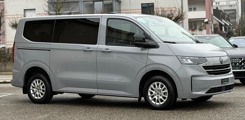 Gebraucht VW Caravelle Life 150 PS (110 kW) 2025 Van / Kleinbus