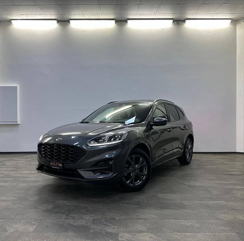 Gebraucht Ford Kuga ST-Line 224 PS (164 kW) 2023 SUV