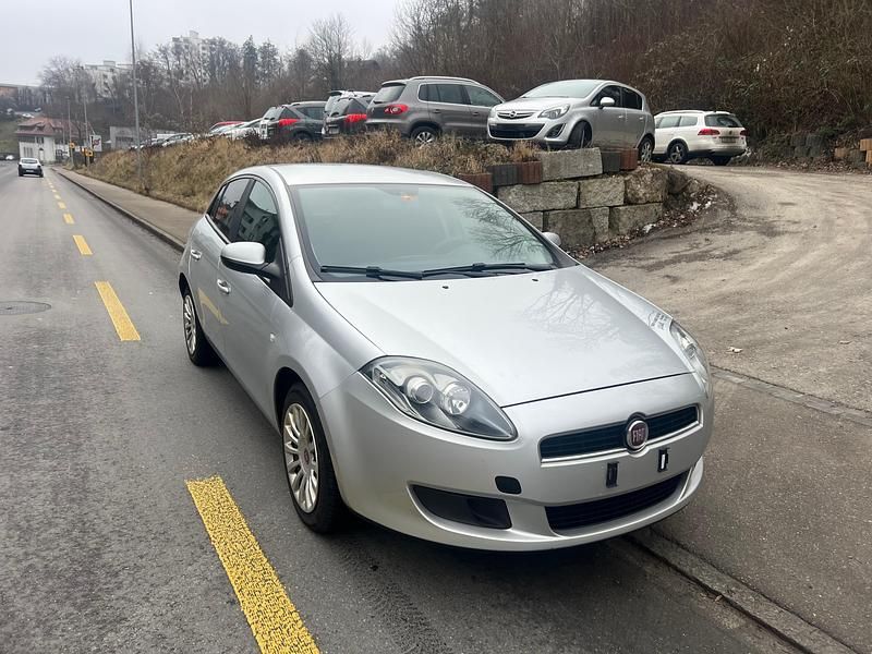 Gebraucht 2013 Fiat Bravo Dynamic Kleinwagen | CHF 2’290 (Fairer Preis) - Bild 1/4