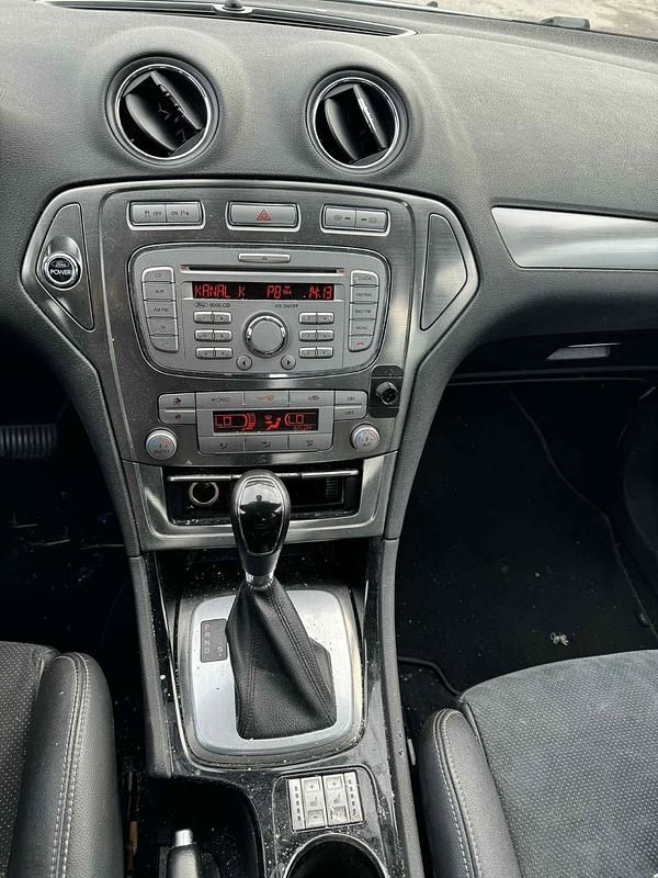 Gebraucht Ford Mondeo 140 PS (102 kW) 2009