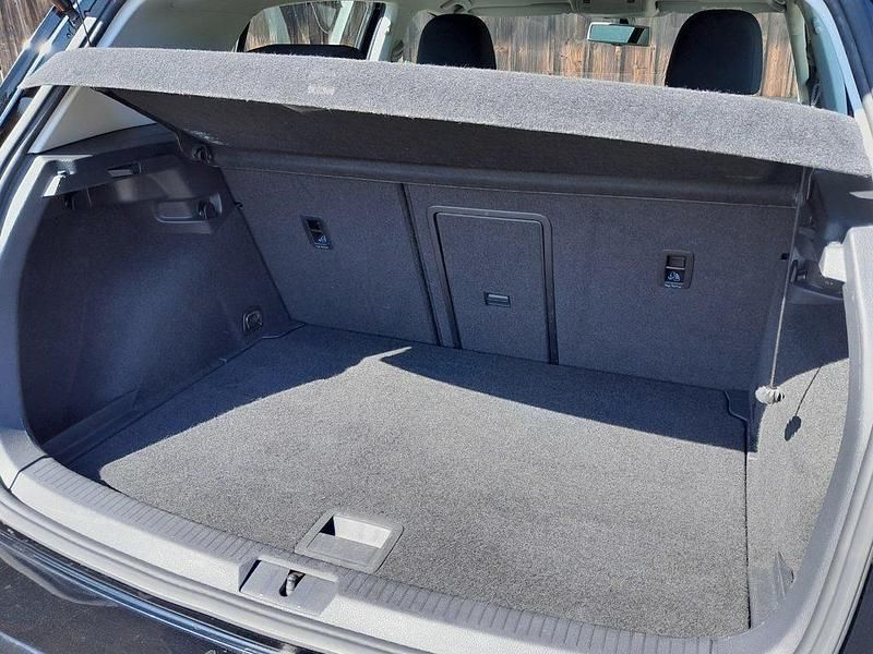 Gebraucht VW Golf VII Comfortline 150 PS (110 kW) 2016 Limousine