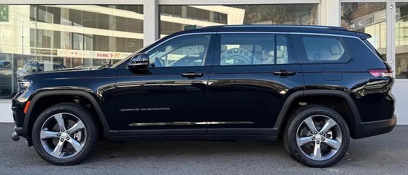 Neu Jeep Grand Cherokee Limited 299 PS (219 kW) 2025 Schwarz SUV