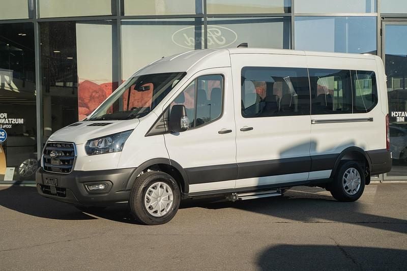 Weiss Neu 2025 Ford E-Transit Trend Van | CHF 62’500 - Bild 1/4