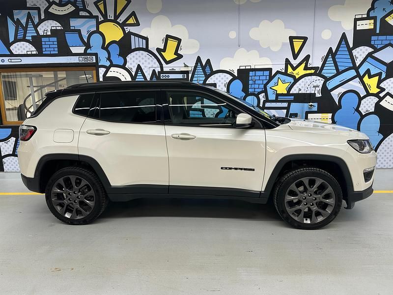 Gebraucht Jeep Compass 170 PS (125 kW) 2021 SUV