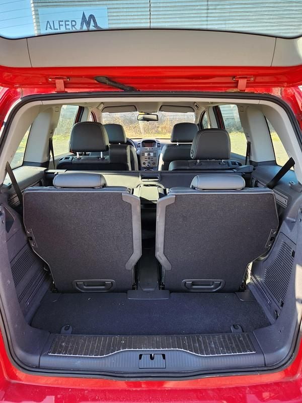 Gebraucht Opel Zafira Enjoy 150 PS (110 kW) 2005 Van / Kleinbus