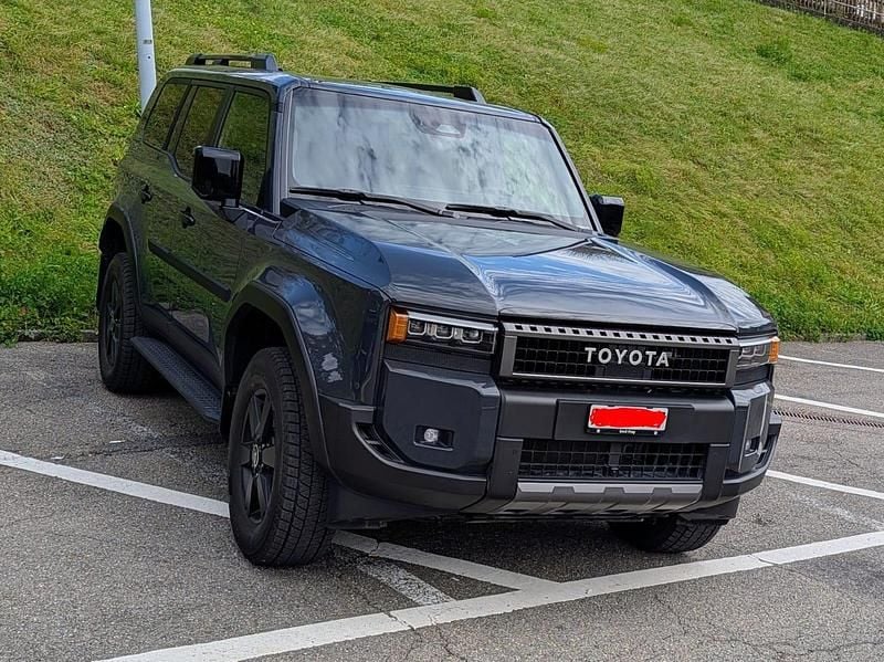 Gebraucht 2024 Toyota Land Cruiser | CHF 92’000 - Bild 1/3