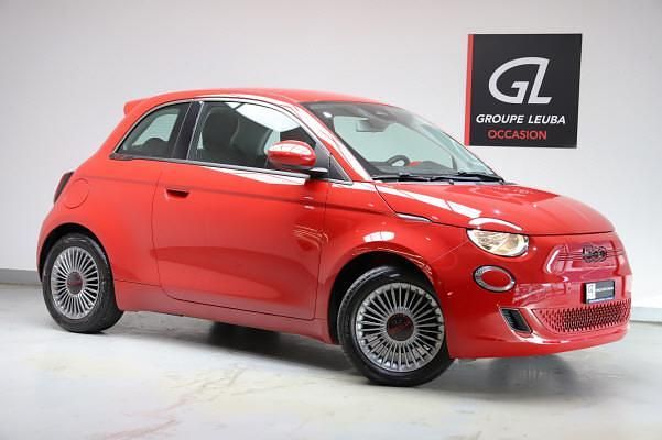 Rot Gebraucht 2023 Fiat 500e Limousine | CHF 13’900 (Etwas zu teuer) - Bild 1/4