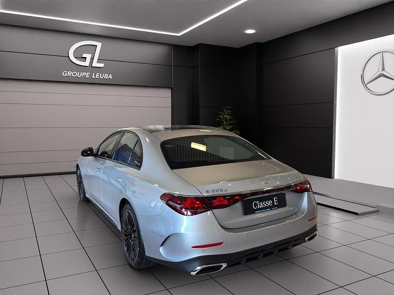Gebraucht Mercedes E220 220 PS (161 kW) 2025 Silber Limousine