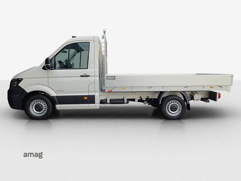 Gebraucht VW Crafter 163 PS (119 kW) 2024 Candyweiss Van