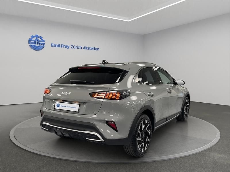 Kia Xceed Grau