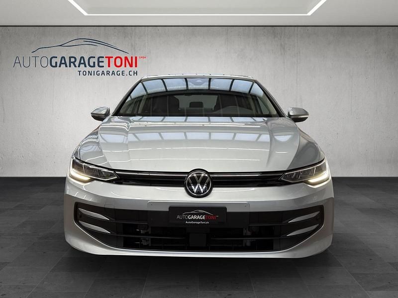 Gebraucht VW Golf VIII Style 150 PS (110 kW) 2025 Limousine