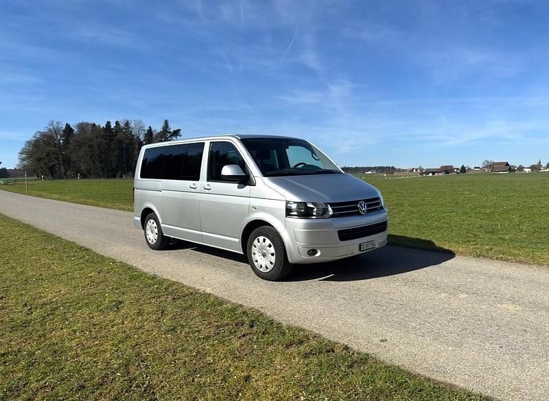 Gebraucht VW T5 Comfortline 140 PS (102 kW) 2010 Van