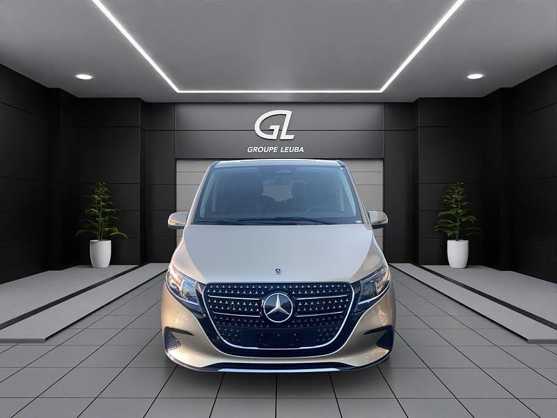Neu Mercedes V300 Avantgarde 239 PS (175 kW) 2026 Gold Van / Kleinbus