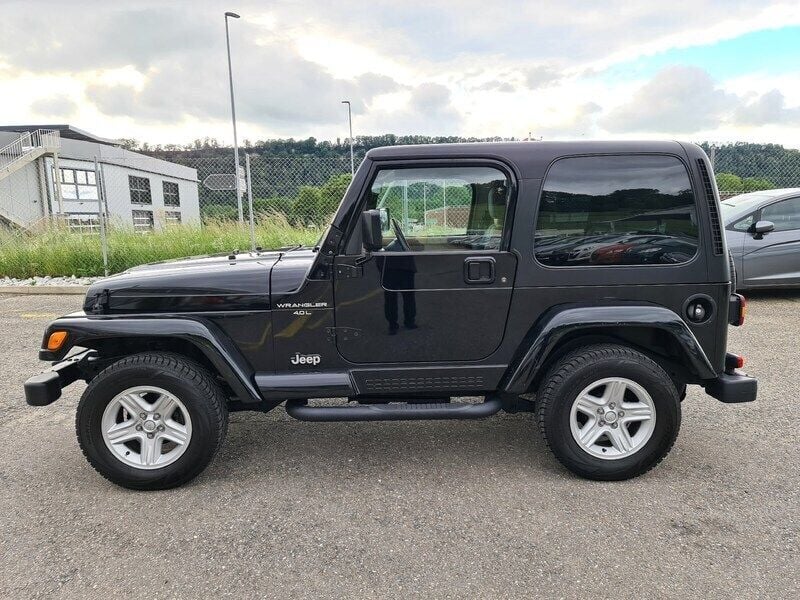 Gebraucht Jeep Wrangler Sahara 177 PS (130 kW) 2001 SUV