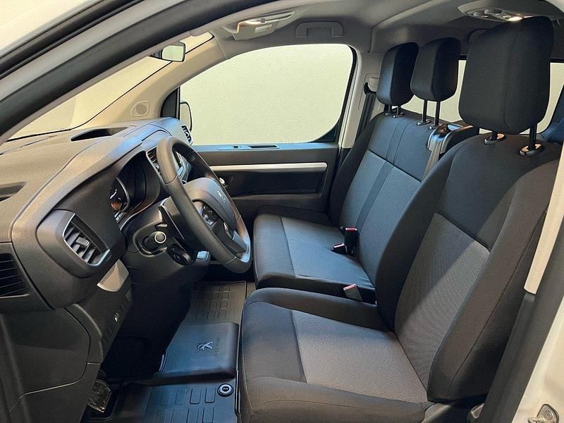 Gebraucht Peugeot Traveller Business-Line 180 PS (132 kW) 2024 Weiss Van / Kleinbus