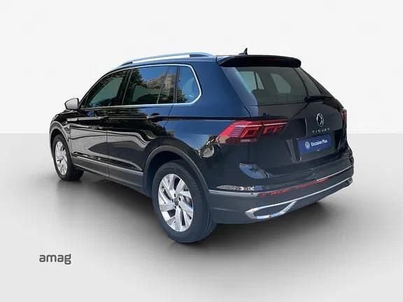 Gebraucht VW Tiguan Elegance 200 PS (147 kW) 2023 Deepblack perleffekt SUV