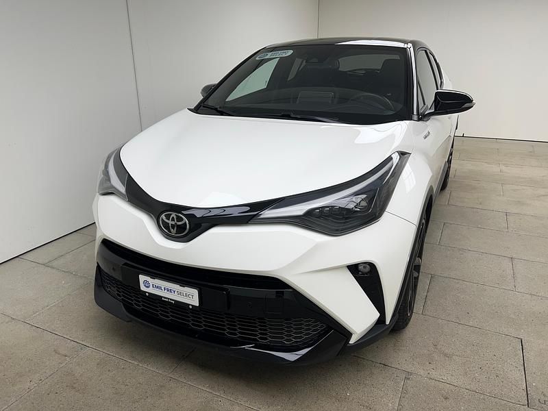 Weiss Gebraucht 2022 Toyota C-HR Sport SUV | CHF 29’800 (Fairer Preis) - Bild 1/4