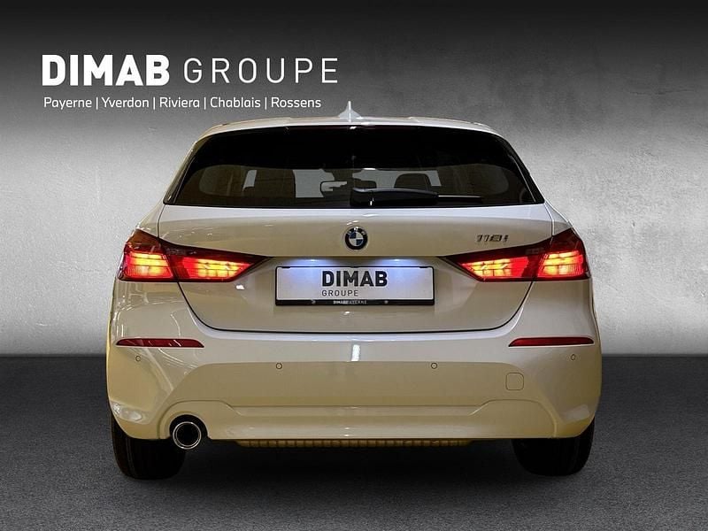 Gebraucht BMW 118 Advantage 136 PS (100 kW) 2024 Weiss Kleinwagen