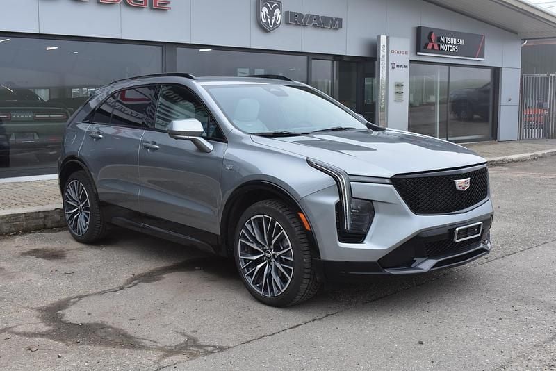 Gebraucht Cadillac XT4 238 PS (175 kW) 2025 SUV