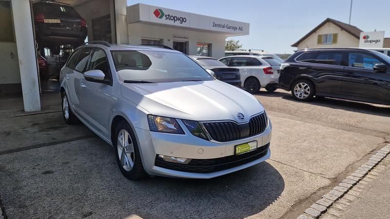 Silber Gebraucht 2019 Skoda Octavia Ambition Kombi | CHF 11’500 (Fairer Preis) - Bild 1/4