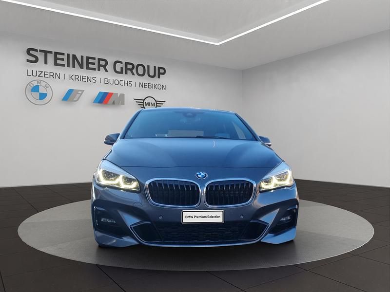 Gebraucht BMW 220 Active Tourer M Sport 190 PS (139 kW) 2019 Grau Van / Kleinbus