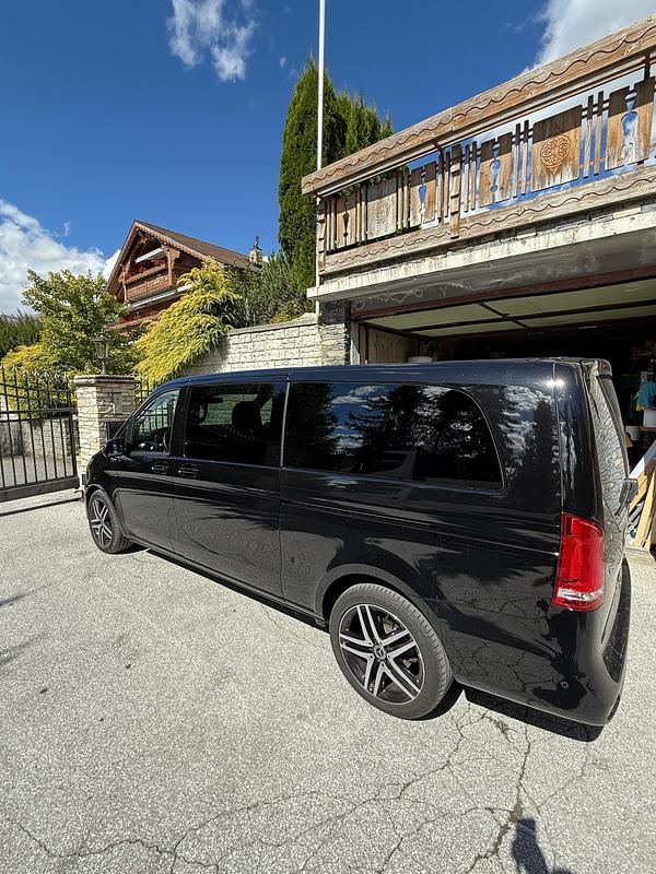 Gebraucht Mercedes V300 Edition 239 PS (175 kW) 2023 Van / Kleinbus