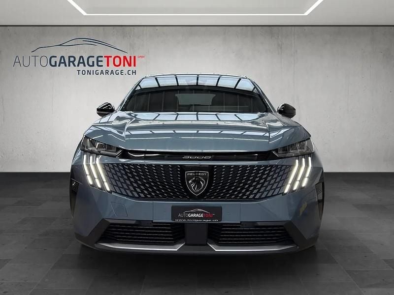 Neu Peugeot 3008 Allure Premium 145 PS (106 kW) 2025 Blau SUV
