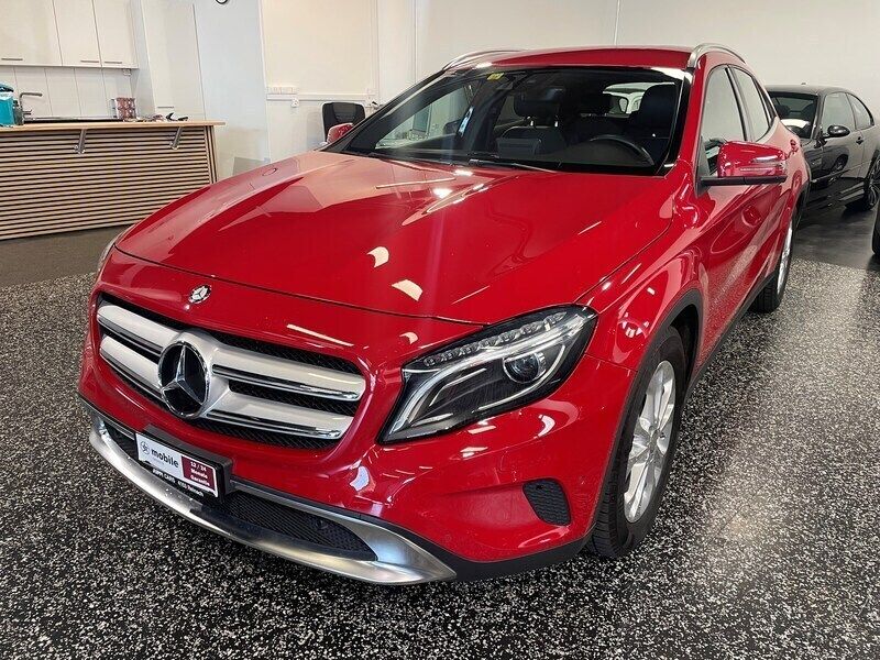 Gebraucht Mercedes GLA250 Urban 211 PS (155 kW) 2016 SUV