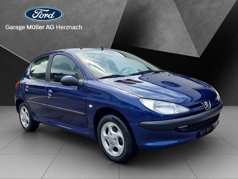 Gebraucht 1999 Peugeot 206 Limousine | CHF 4’500 - Bild 1/4