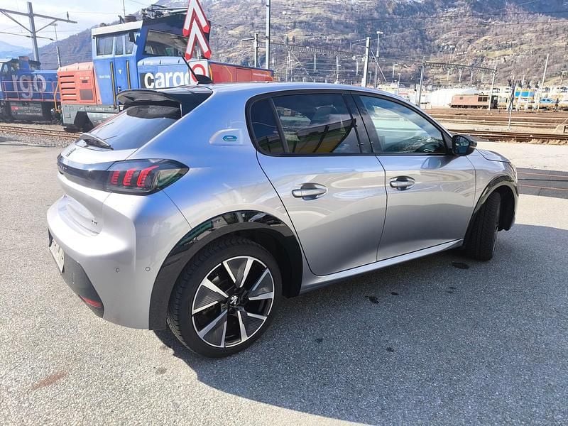 Gebraucht Peugeot e-208 GT 100 kW (136 PS) 2022 Kleinwagen