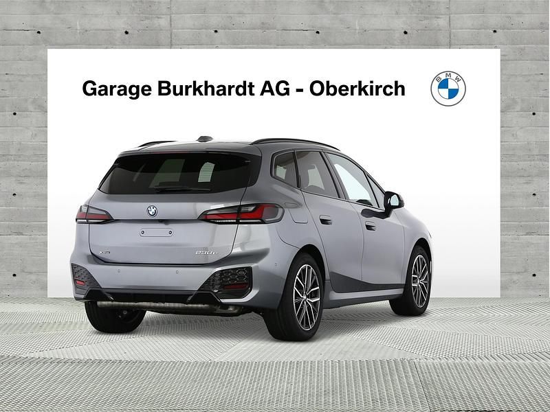 Neu BMW 230 M Sport 150 PS (110 kW) 2025 Grau Van / Kleinbus