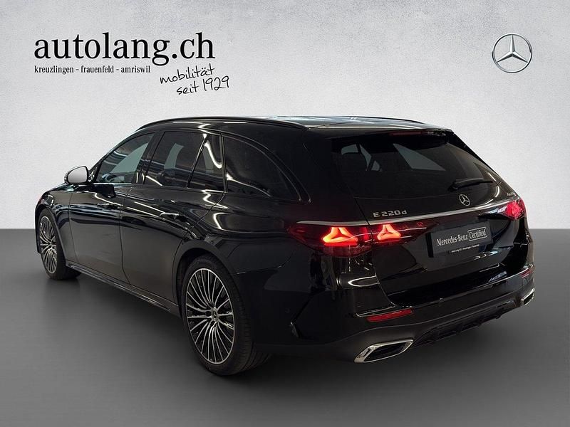 Gebraucht Mercedes E220 AMG line 220 PS (161 kW) 2024 Schwarz Kombi