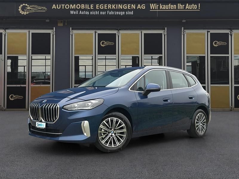 Gebraucht BMW 218 Active Tourer Luxury Line 150 PS (110 kW) 2024 Van / Kleinbus