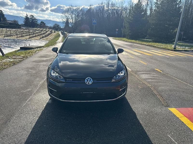 Gebraucht 2015 VW Golf VII GTE | CHF 12’990 - Bild 1/4