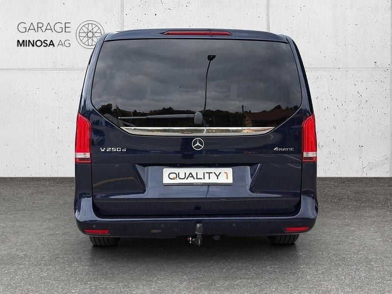 Gebraucht Mercedes V250 190 PS (139 kW) 2017 Van / Kleinbus