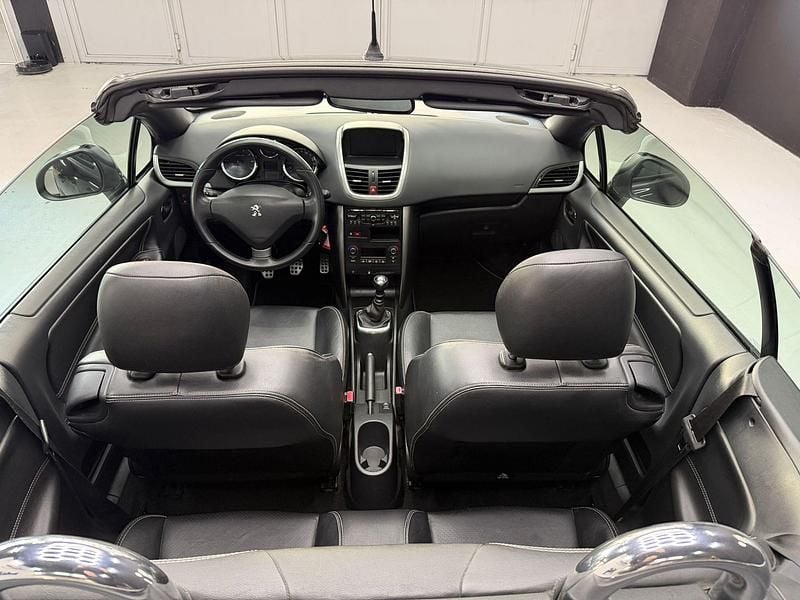 Gebraucht Peugeot 207 CC Allure 156 PS (114 kW) 2013 Cabrio