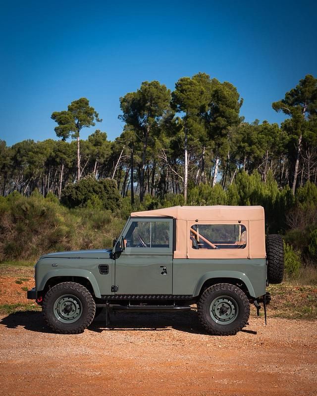 Gebraucht Land Rover Defender 122 PS (89 kW) 2002 Kombi